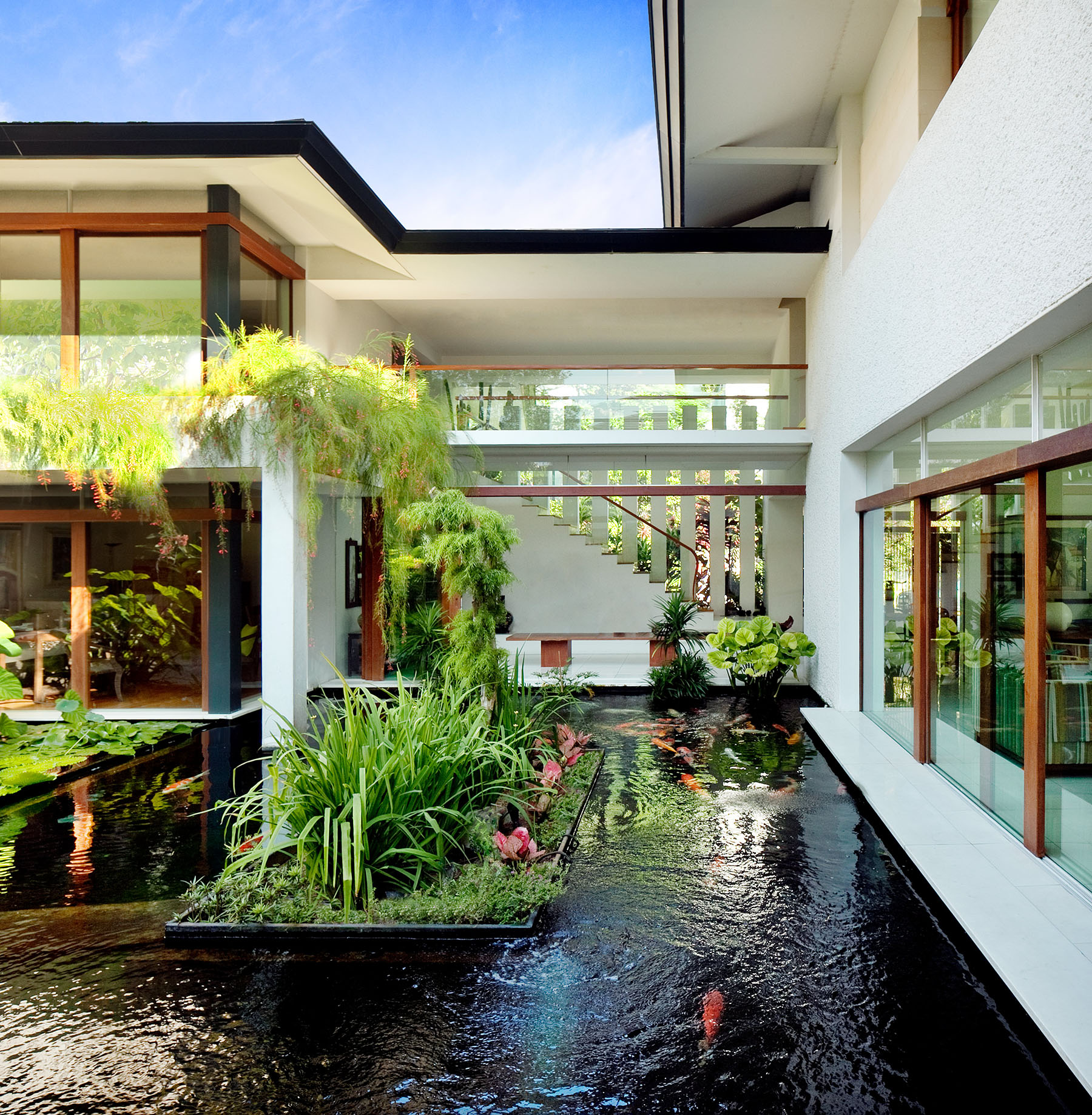 ENTRANCE WELCOMING WITH WATER BODIES